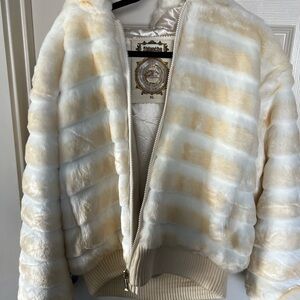 Ablanche Cream and White Teddy Jacket